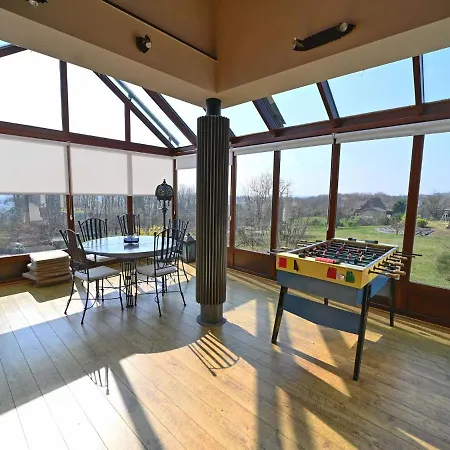 Le Hibou Is A Very Spacious Holiday For 6 Adults And 2 Children Holiday home Noiseux